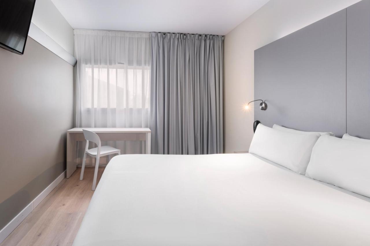 B&B Hotel Barcelona Mollet Mollet del Vallès Buitenkant foto