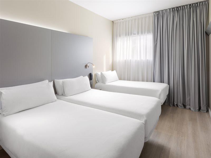 B&B Hotel Barcelona Mollet Mollet del Vallès Buitenkant foto