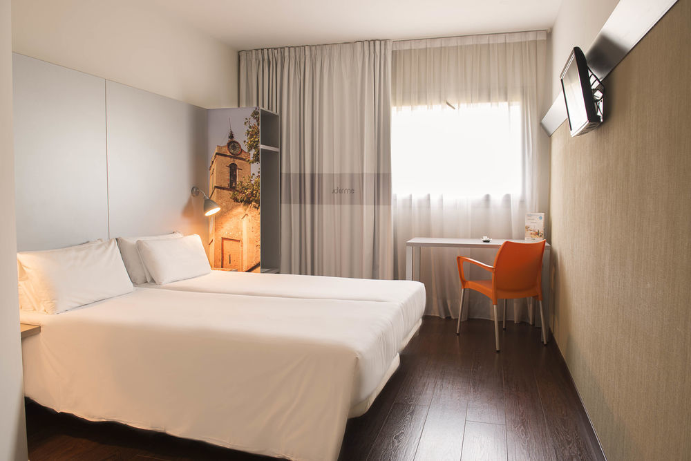 B&B Hotel Barcelona Mollet Mollet del Vallès Buitenkant foto